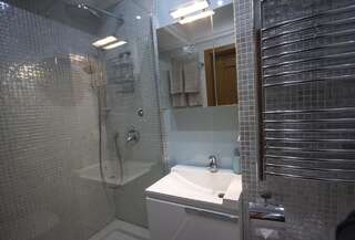 Апартаменты Luxurious Apartment 52 in the Center of Podgorica Подгорица Апартаменты с 1 спальней-10