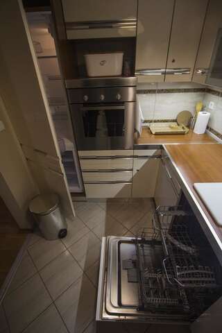 Апартаменты Luxurious Apartment 52 in the Center of Podgorica Подгорица Апартаменты с 1 спальней-16